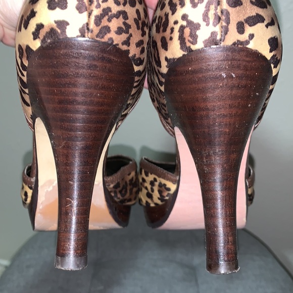Steve Madden Maggie leopard print peep toe platform heels Sz 7.5 ankle tie - Picture 14 of 17